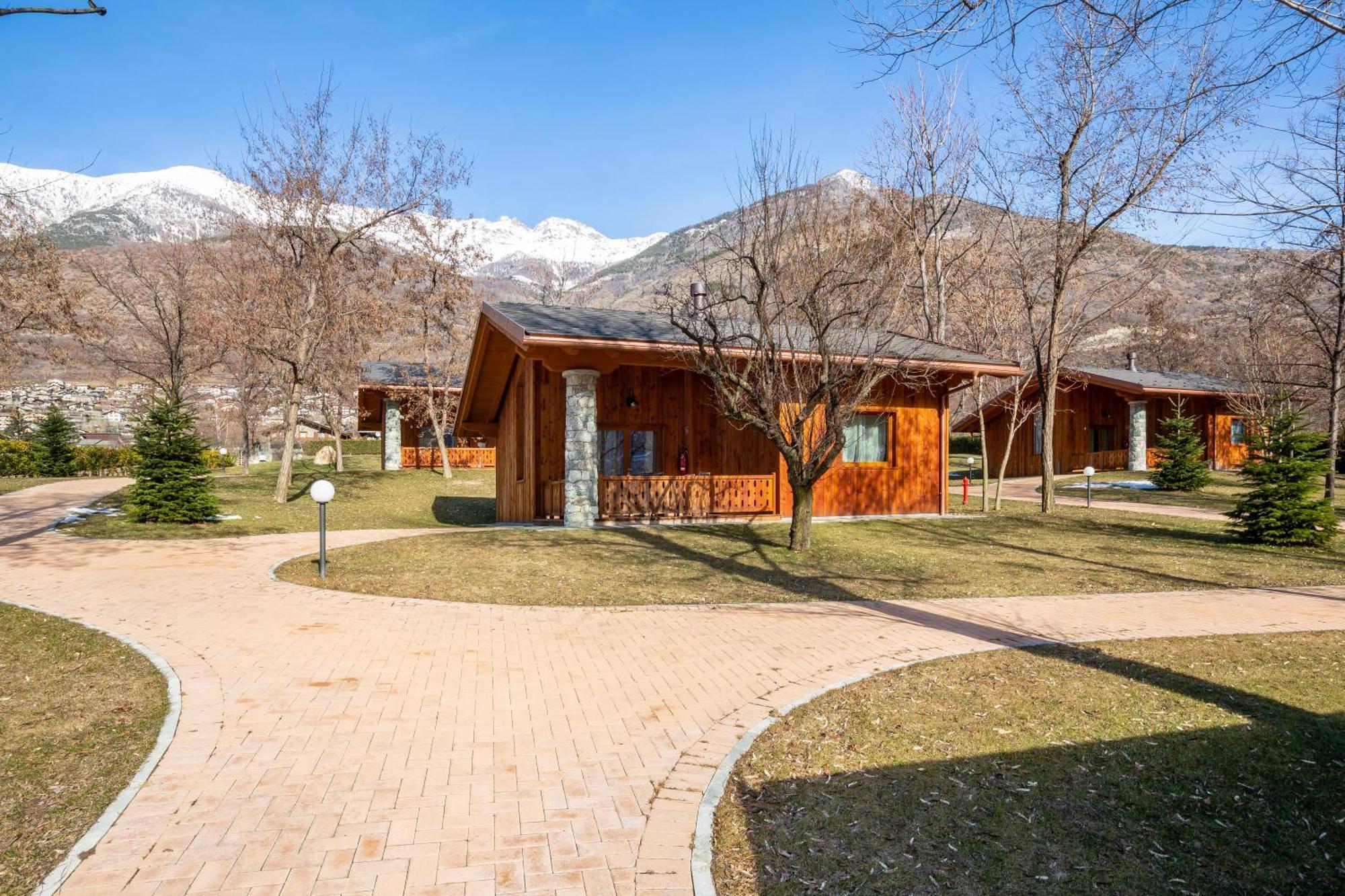 Lazy Bee Camping Village Αόστα Εξωτερικό φωτογραφία